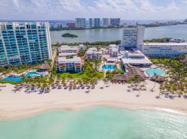 金哈海滨风景别墅&套房酒店，位于坎昆的酒店