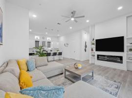 BRs w Ensuite Baths l Pet-Friendly l Central Loc