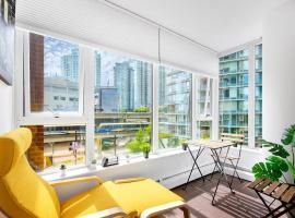 Stylish Condo in Downtown，位于温哥华的酒店