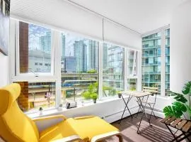 Stylish Condo in Downtown