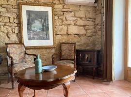 Chateau Camp del Saltre Prayssac，位于普赖萨克的酒店