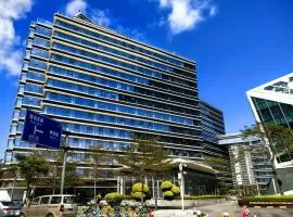Huafu Seaview Suites