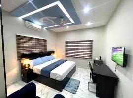 Whispering Hearts Guest House，位于Bortianor的酒店