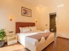 ELIVAAS Laguna Encanto 4 BHK Villa with Pvt Pool & Terrace