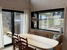 Hytte i fin høyfjellsnatur, Sirdal nær Kjerag，位于Tjørhom的酒店