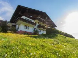 Huberhof 8 by Alpenidyll Apartments