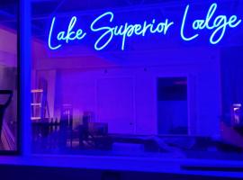 Lake Superior Lodge，位于贝菲尔德的酒店