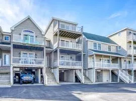 Charlie's Bayside Retreat - Pet friendly, In town!