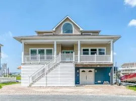 Diving Duck - Waterfront home w Hot tub & Boat dock & King Bed
