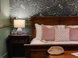 Weavers Guesthouse by Weavers of Haworth