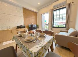 Sri House at Supasarnrangsan，位于合艾的酒店