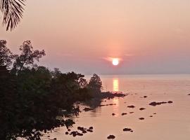 Savina Homestay，位于Ban Batubute的带停车场的酒店