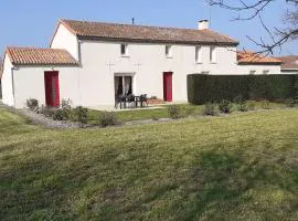 Gîte Camomille à la campagne, proche du Puy du Fou - FR-1-622-99