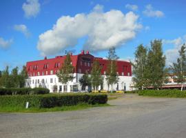 Hotel Red & Green，位于Närpiö的酒店