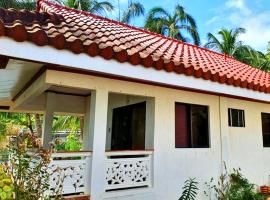 Appleton Liitle Paradise Beach Resort & Restaurant COTTAGE 2，位于Real的酒店