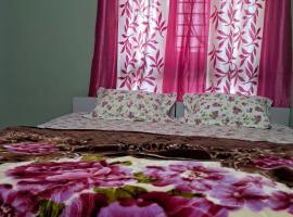 A C Room For Couple with Refrigerator, Microwave, RO Water
