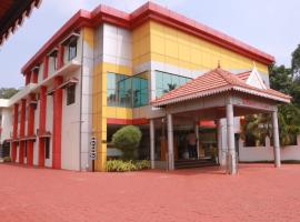 Hotel Keerthi Regency，位于Vayalār的酒店