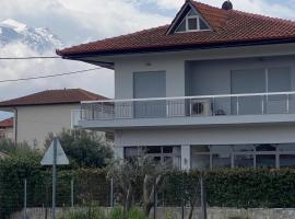 Oikos Olympos，位于Ágios Spyrídon的酒店