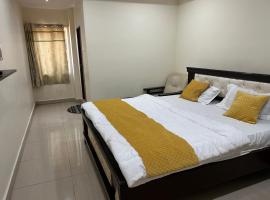 Hotel Dev Krishna，位于Vijayawada的酒店