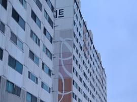 Ssongssong's，位于Wanju的酒店