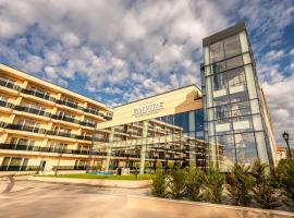 Empire Balneo & Spa Hotel，位于希萨里亚的酒店