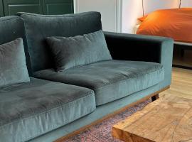 Tinyhouse - De Esdoorn Zes，位于Neede的酒店