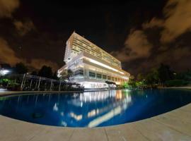 Hotel El Aurassi，位于Isly的酒店