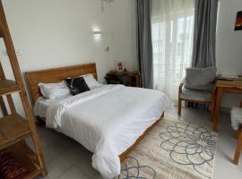 Fumba Town Tausi Apartments，位于桑给巴尔的酒店
