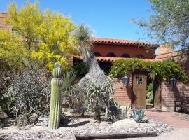 Desert Trails Bed & Breakfast，位于土桑的住宿加早餐旅馆