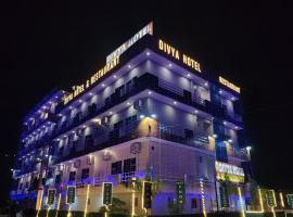 Divya hotel and restaurant，位于Chandwaji的酒店