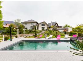 3 Chambres au Coeur des vignes Savoie，位于Myans的酒店