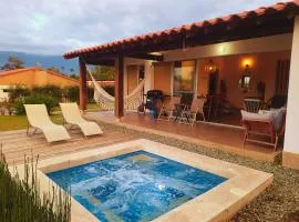 Casa Campestre exclusiva con Jacuzzi a 10 minutos del aeropuerto