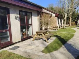 Tolroy manor holiday cottage