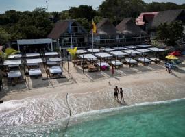 NENA BEACH CLUB & HOTEL，位于巴尔的酒店