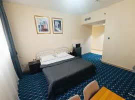 Yasmeen Master Suite Rooms，位于阿吉曼沙迦国际机场 - SHJ附近的酒店