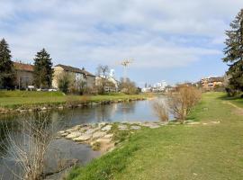 Basel River Apartment，位于比尔斯费尔登的酒店