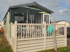 Green House Moselle，位于Jaywick Sands的度假园