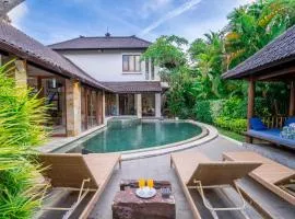 Aveli Villa 5 Bedroom with Pool at Seminyak 5 Mnt To beach by Car