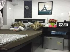 Skylark Hostel