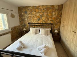 Apalonia Studio，位于利普西岛的酒店