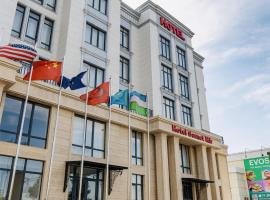 Garnet Mir Hotel