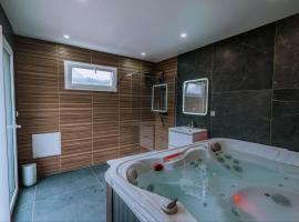 Félin pour l'Autre - Spa，位于Déville-lès-Rouen的酒店