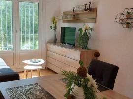 Résidence Laennec Tout Confort LOOS les LILLE - Proche CHR et Fac Médecine - Ménage et linge en option，位于Loos的酒店