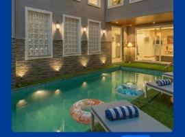 EKOSTAY - Grey Goose Villa，位于卡兰古特的酒店