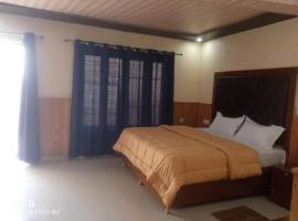Jbk hotel Utterkashi，位于乌德尔格希的酒店