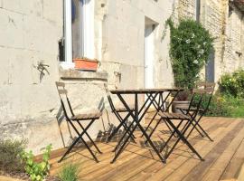 Maison rénovée dans un corps de ferme，位于勒皮圣母院的酒店