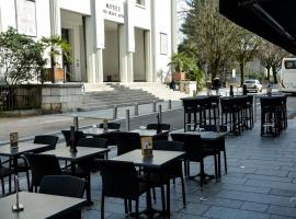 Le Matisse Pau Centre，位于波城的住宿加早餐旅馆