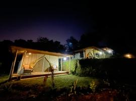 Annapurna Royal Camp，位于博卡拉的酒店