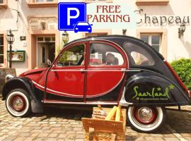 UNO Hotel Chapeau Noir - Free Parking，位于Überherrn的酒店