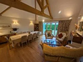New Forest Country House - Abbot's Well for 10 guests